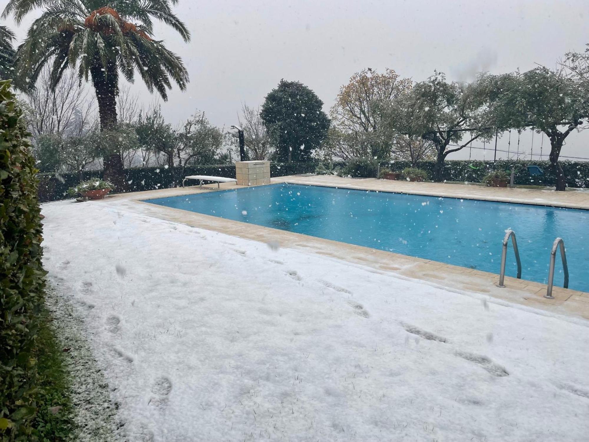 Villa Mandetta B&B Santo Stefano del Sole Dış mekan fotoğraf