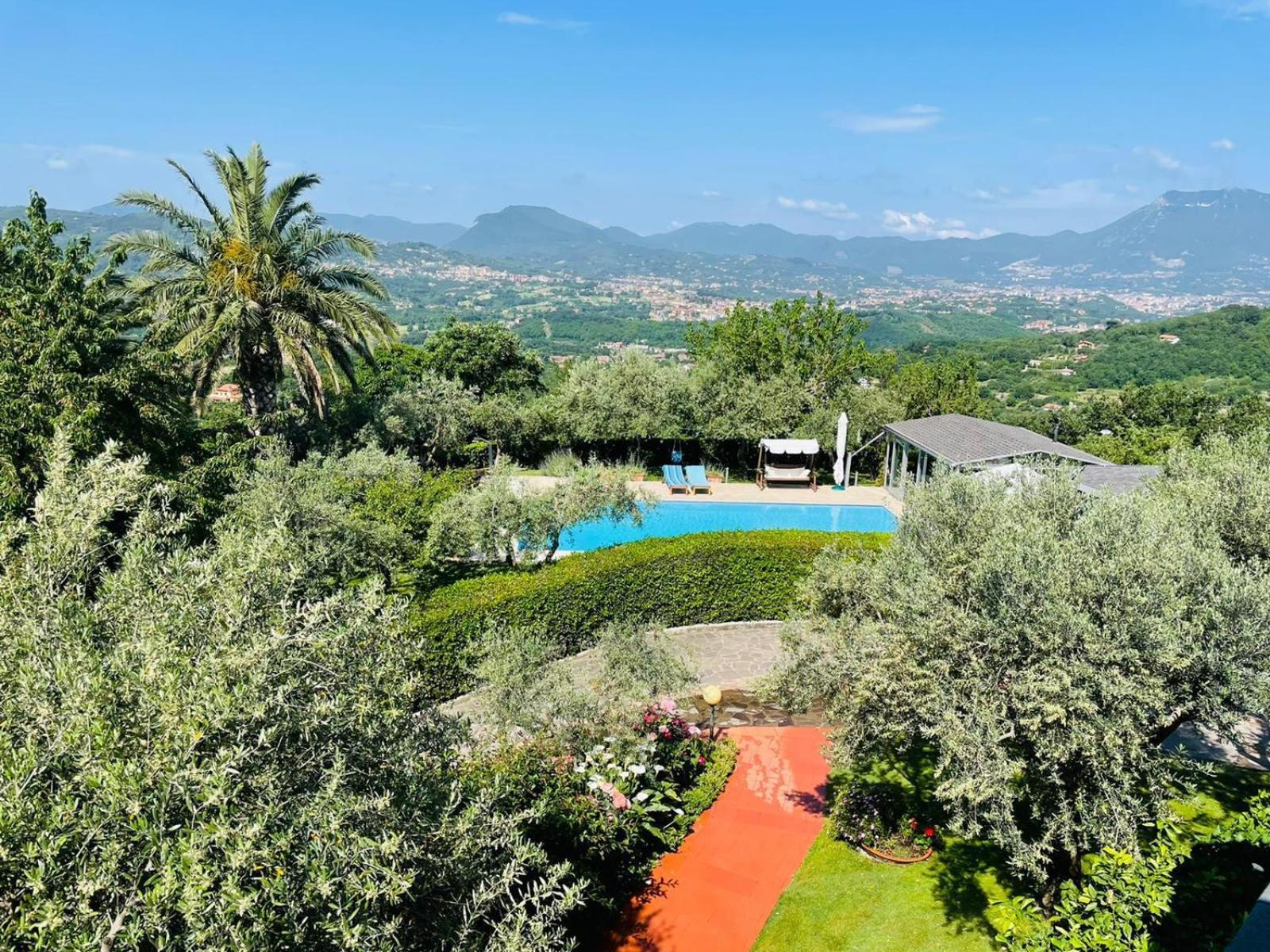 Villa Mandetta B&B Santo Stefano del Sole Dış mekan fotoğraf